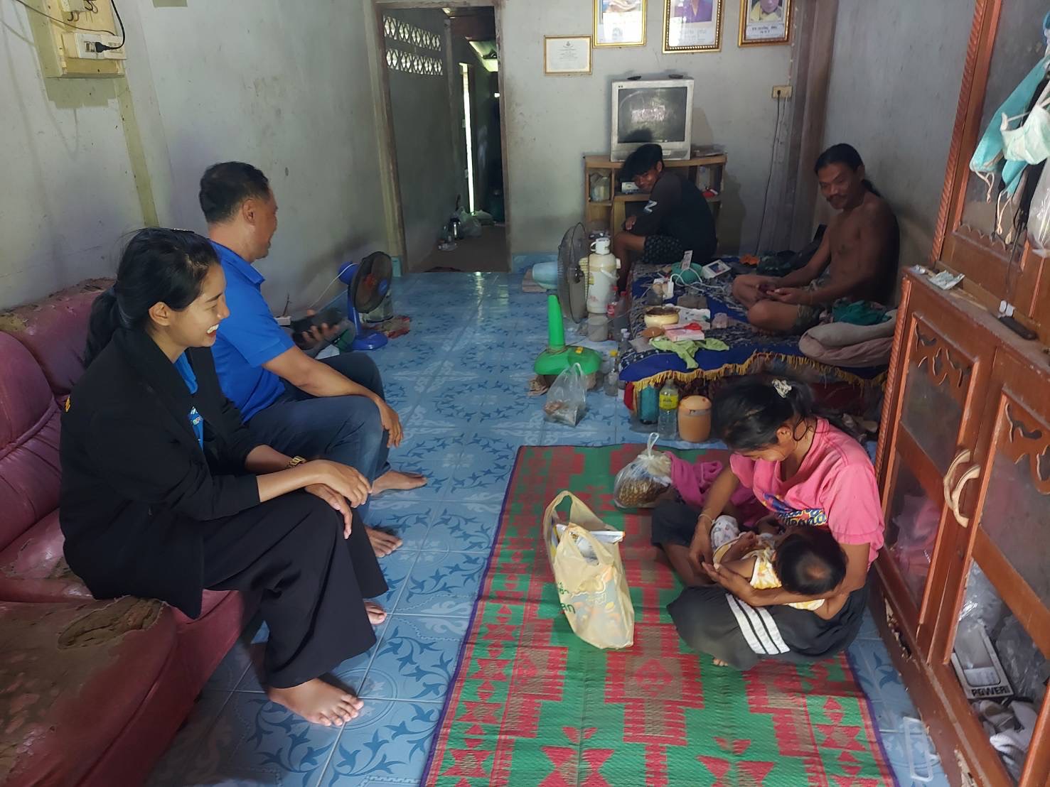 🔥 พช.เทพา ลงพื้นที่ติดตามเด็กที่ได้รับทุนจากกองทุนพัฒนาเด็กชนบทในพระราชูปถัมภ์ สมเด็จพระเทพรัตนราชสุดาฯ สยามบรมราชกุมารี 